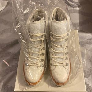 Marc Fisher Ivory Hiker Boots 7.5M